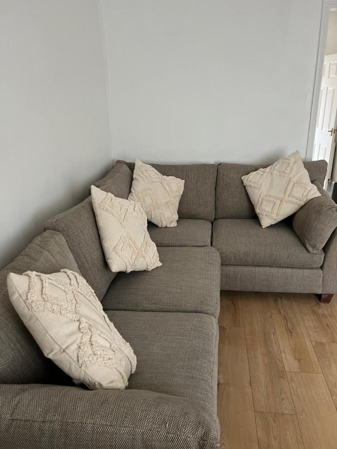 2 Bed Cottage Честър Екстериор снимка