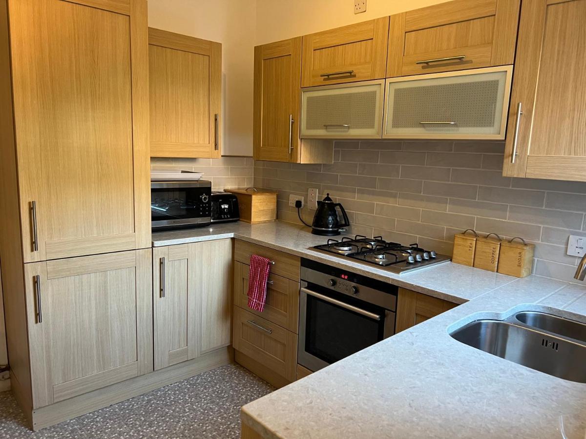2 Bed Cottage Честър Екстериор снимка